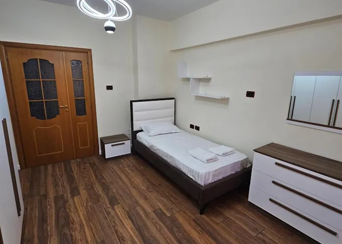 Enles Downtown * Durrës