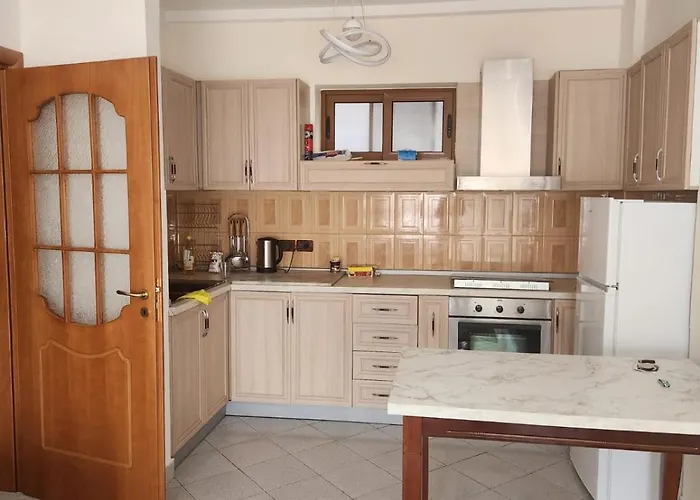 Enles Downtown * Durrës